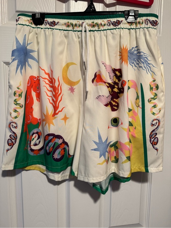 Amazon Pants - Women's Ivory Shorts with Multicolor Print XL